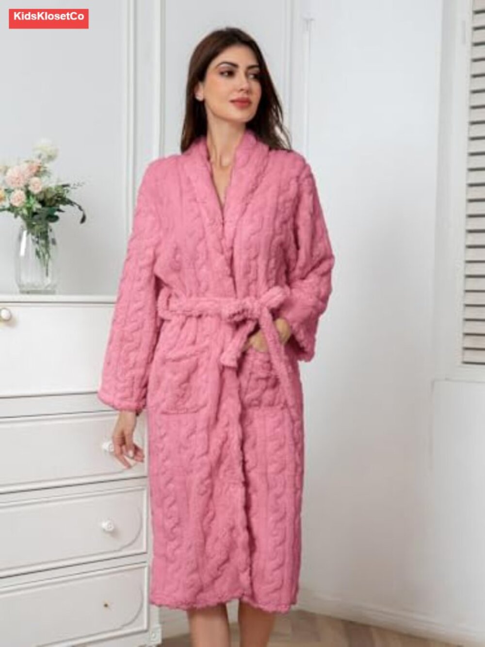 Girls Soft Fleece Bathrobe Plush Flannel Hoodless with Belt and Pockets - Picture 6 of 6